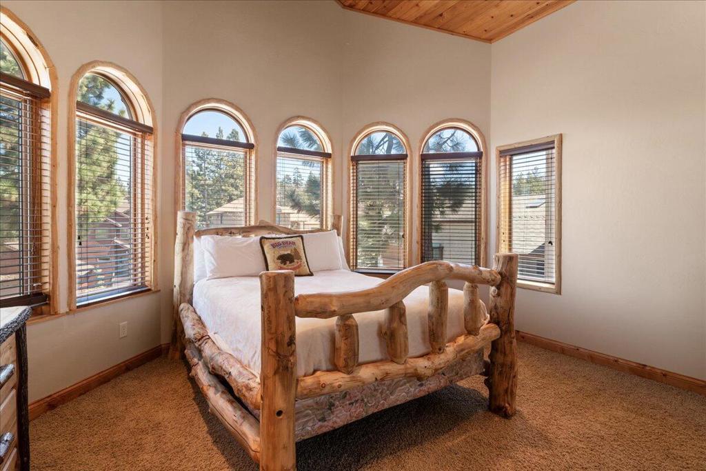 1215 Wolf Creek Court Property Photo 30