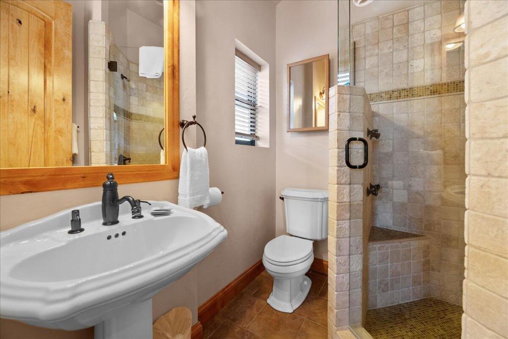 1215 Wolf Creek Court Property Photo 32