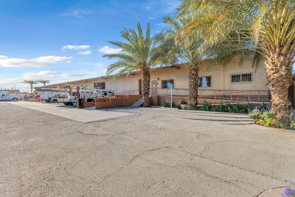 81500 Industrial Place Property Photo 4