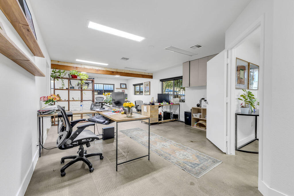 81500 Industrial Place Property Photo 8