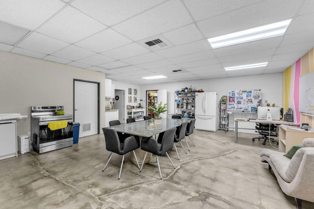 81500 Industrial Place Property Photo 19