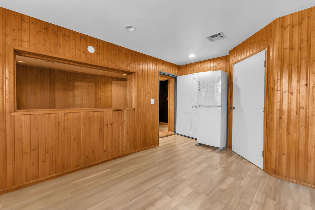81500 Industrial Place Property Photo 31