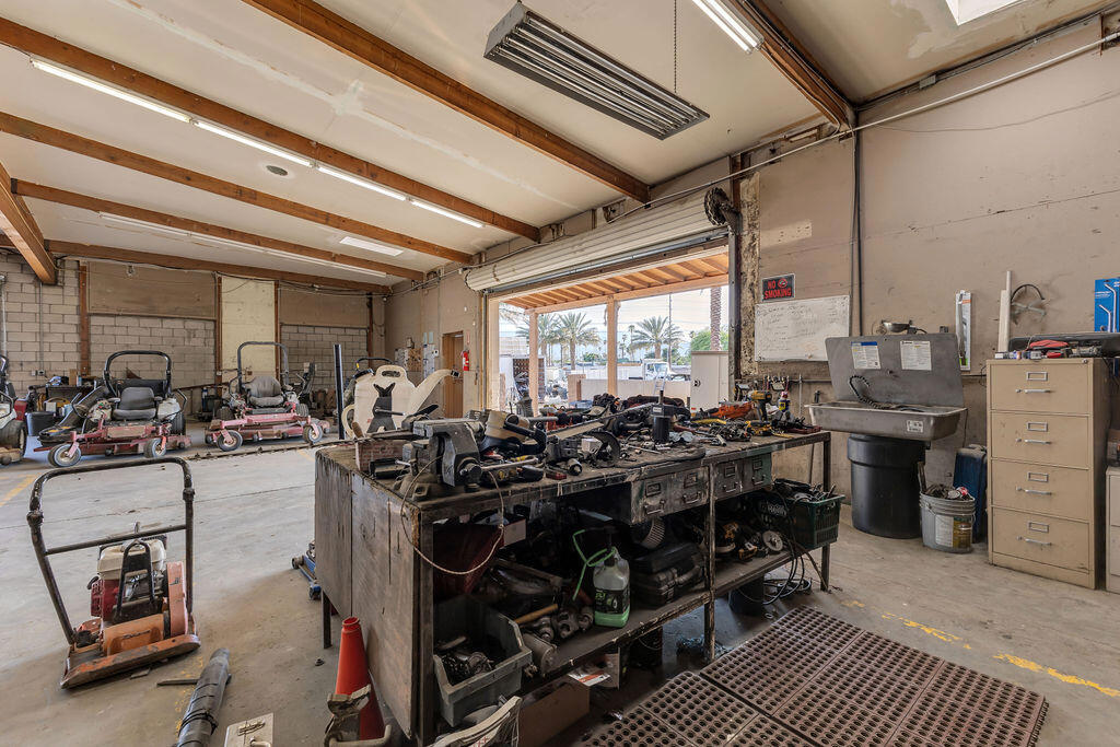 81500 Industrial Place Property Photo 71