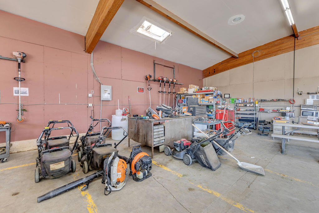 81500 Industrial Place Property Photo 72