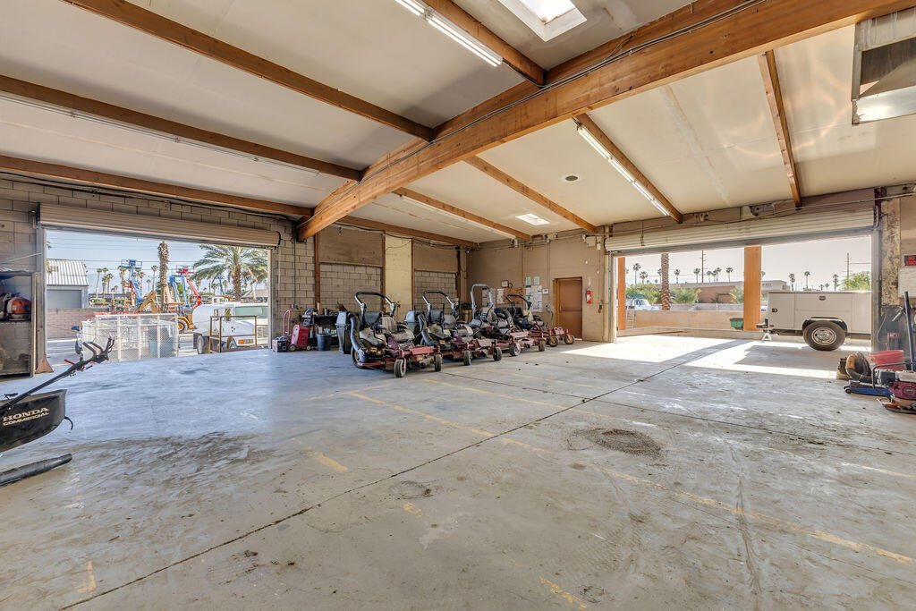 81500 Industrial Place Property Photo 75