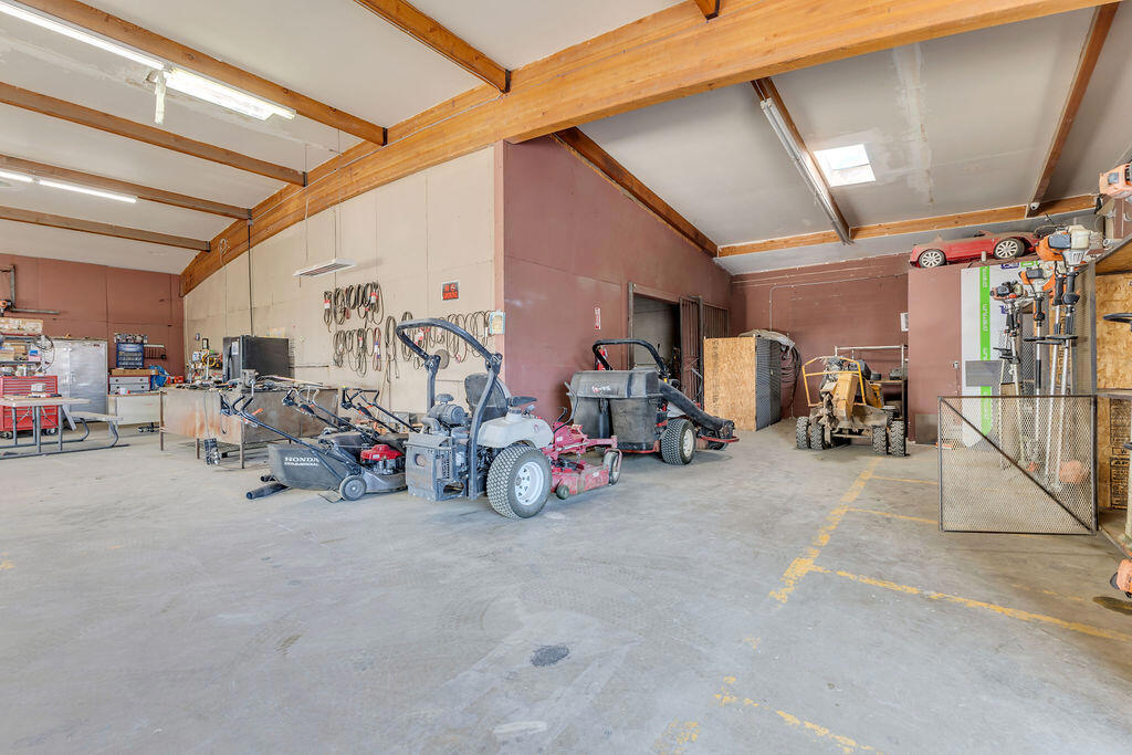 81500 Industrial Place Property Photo 77