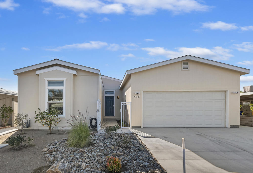 73363 Desert Greens Dr N Property Photo 1