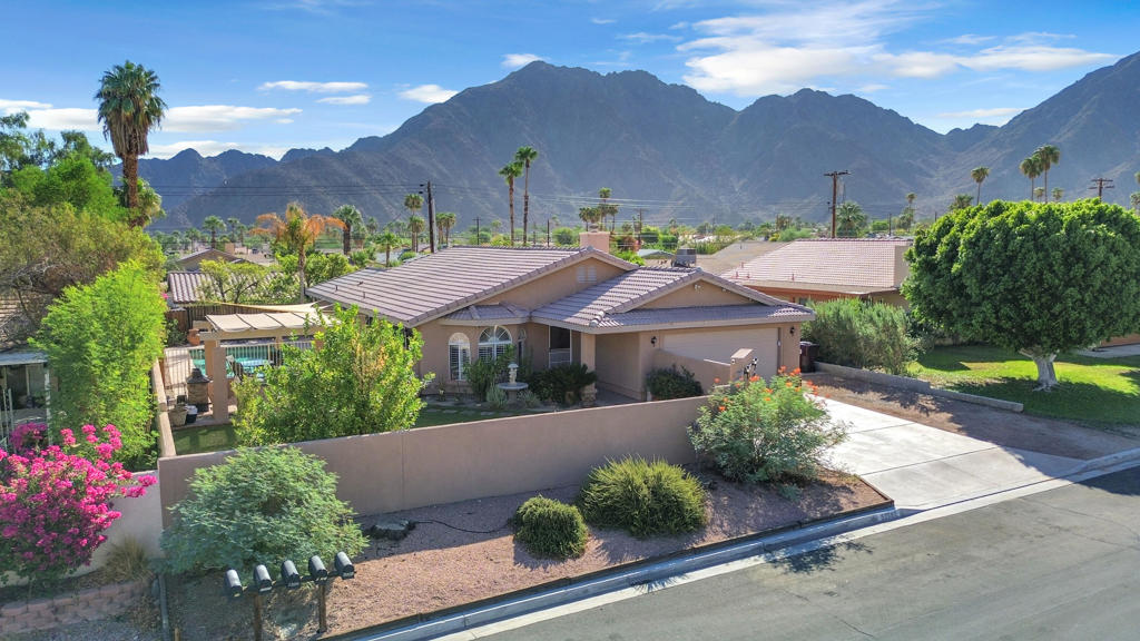 52680 Avenida Martinez Property Photo 1