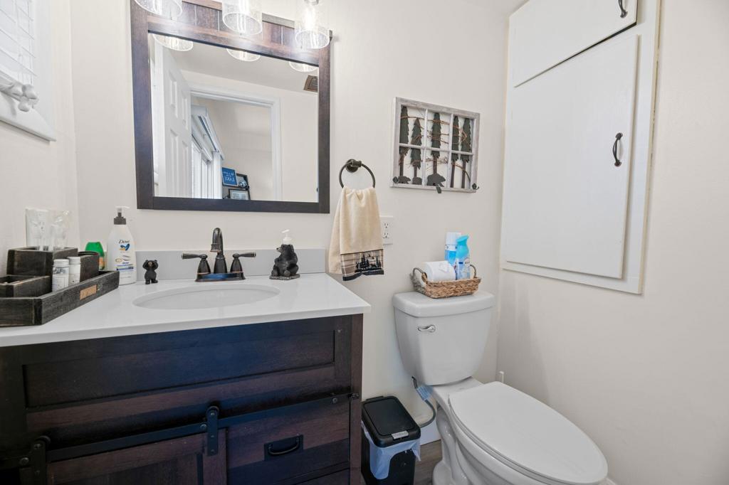 100 W Sherwood Boulevard Property Photo 16