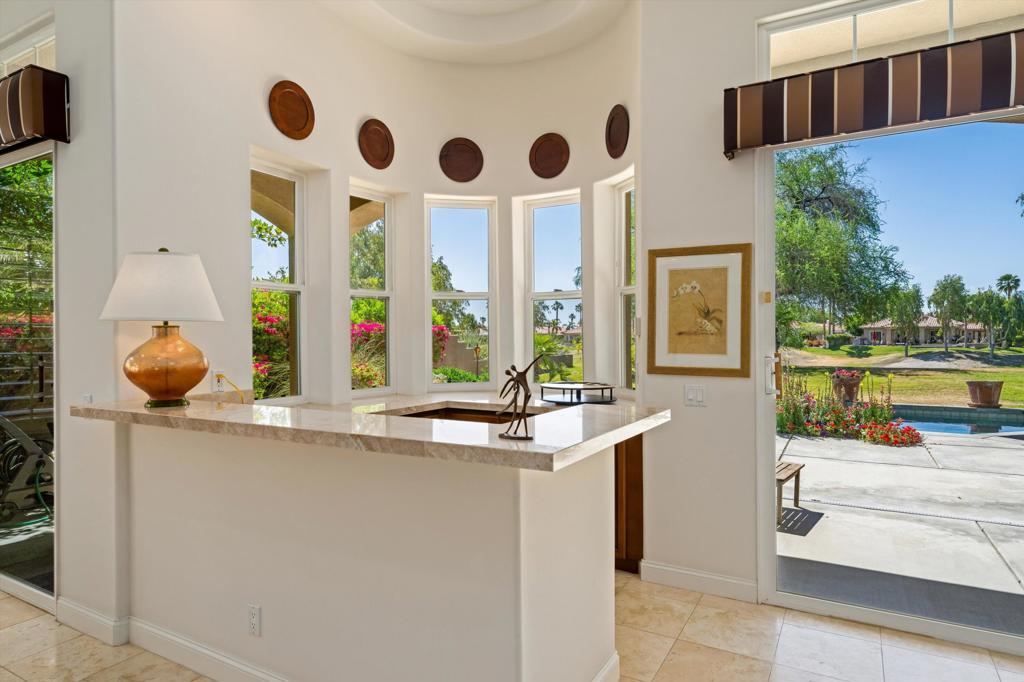 24 Via Las Flores Property Photo 30