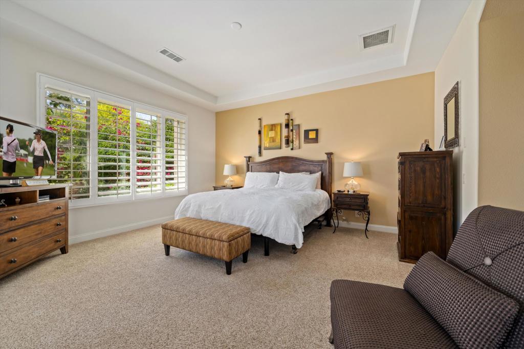24 Via Las Flores Property Photo 31