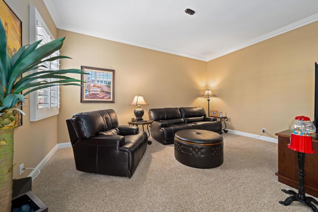 24 Via Las Flores Property Photo 35