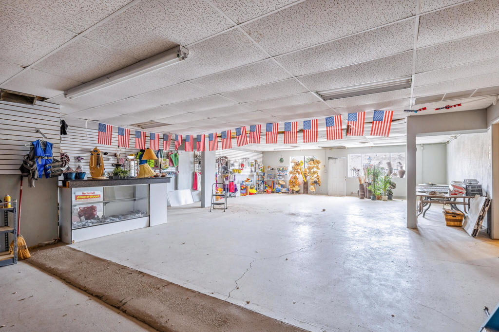 168866 Havasu Lake Road Property Photo 10