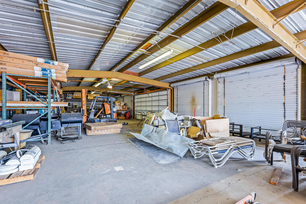 168866 Havasu Lake Road Property Photo 14