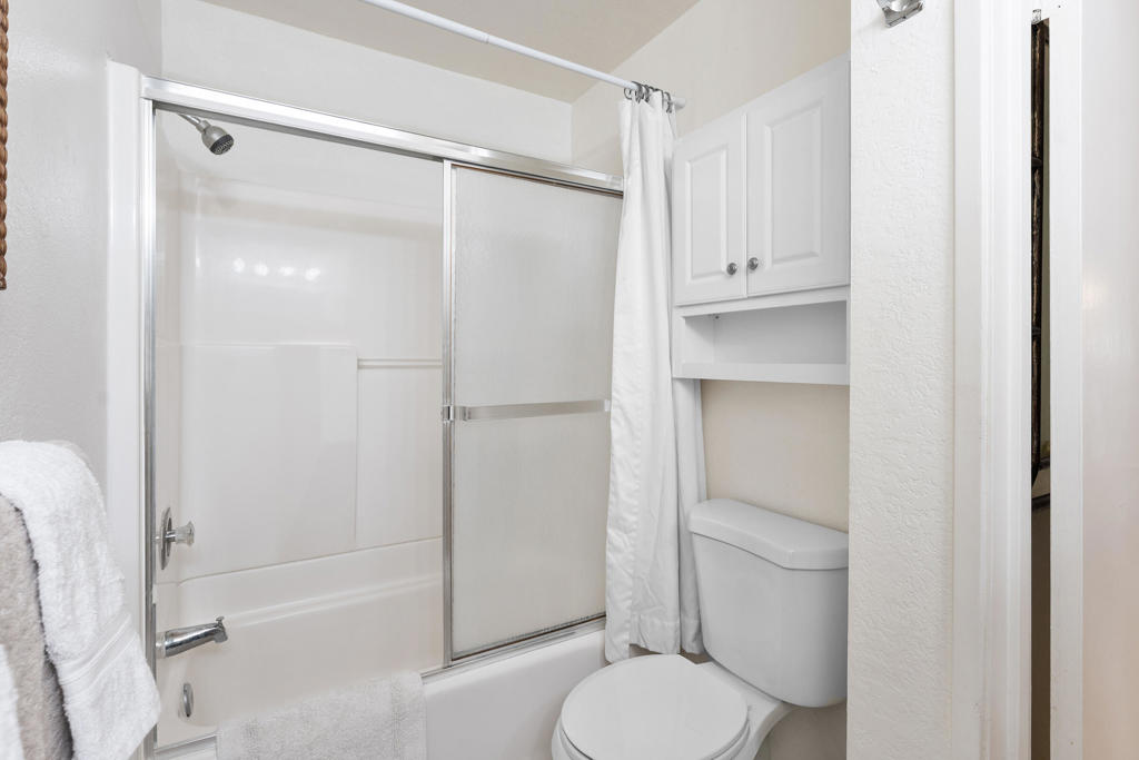 685 N Ashurst Court H207 Property Photo 27