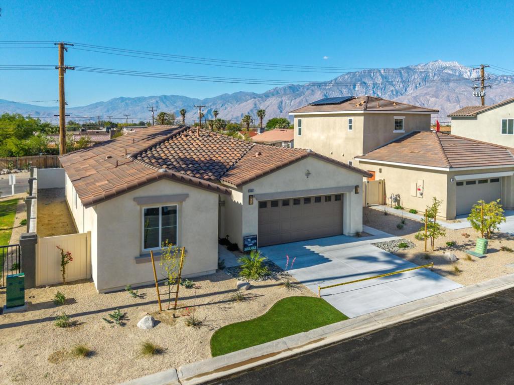 66691 Thunderbird Lane Property Photo 3