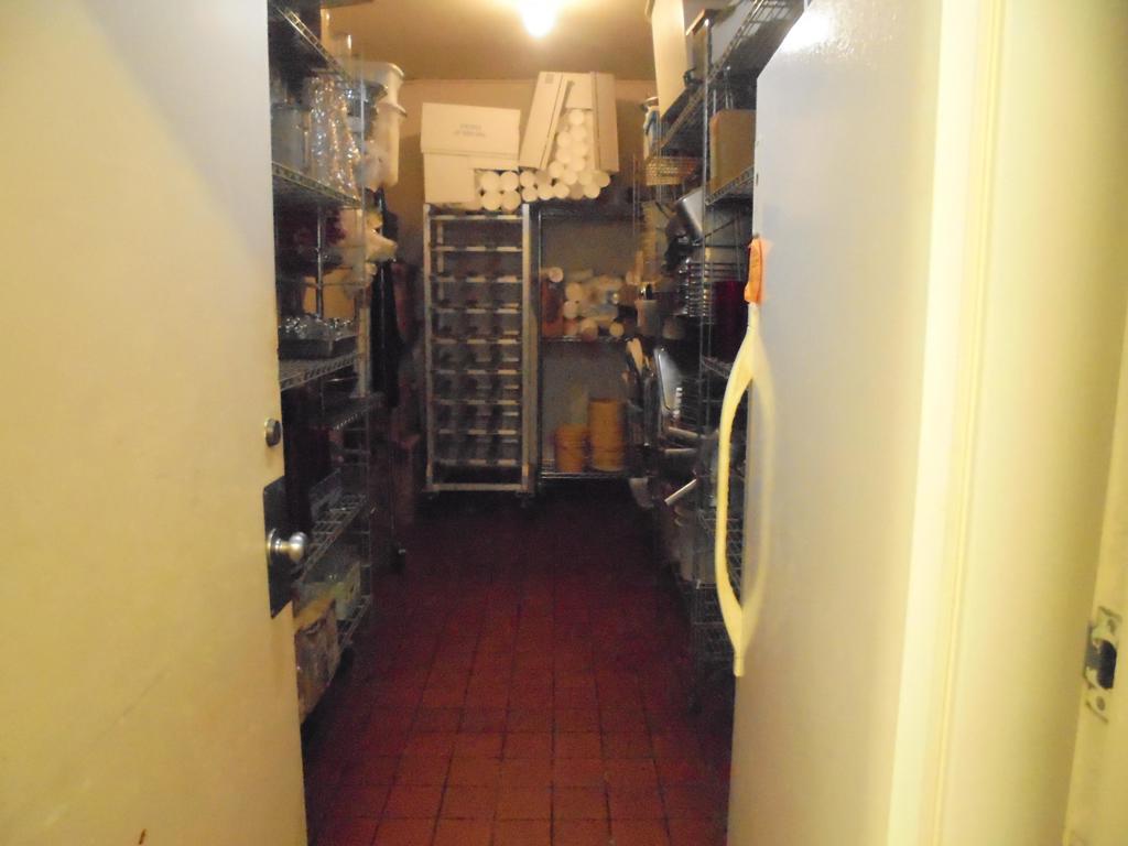 830 Rice Street Property Photo 21