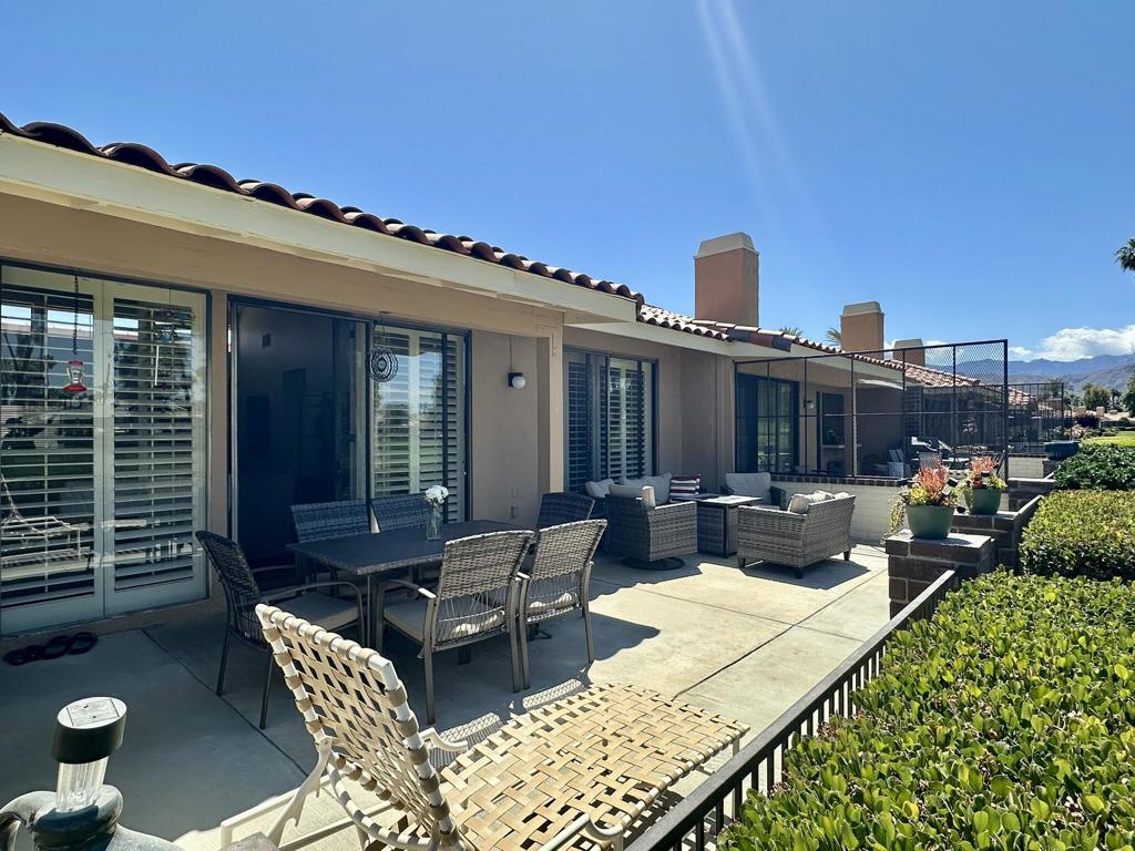 430 Sierra Madre S Property Photo 3