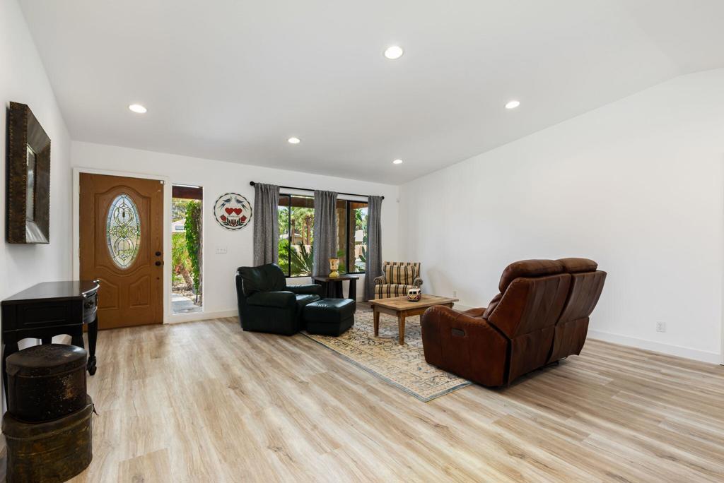 74619 Fairway Drive Property Photo 8