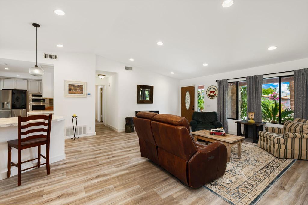 74619 Fairway Drive Property Photo 10