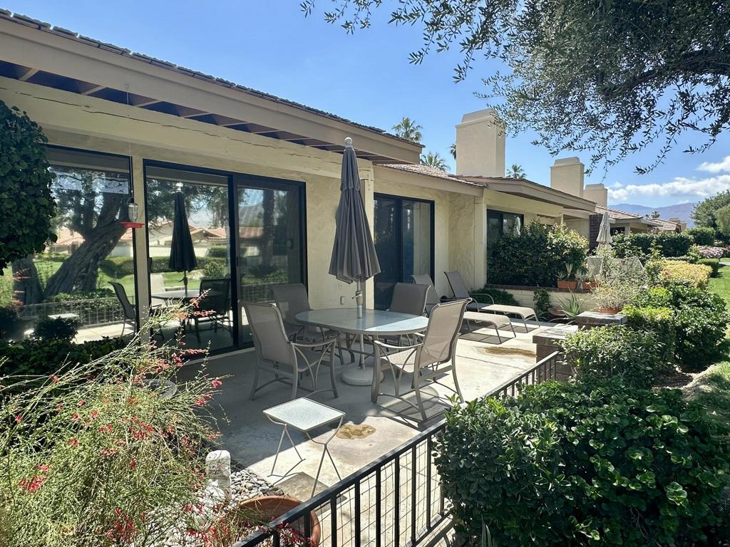 347 Gran Via Property Photo 1