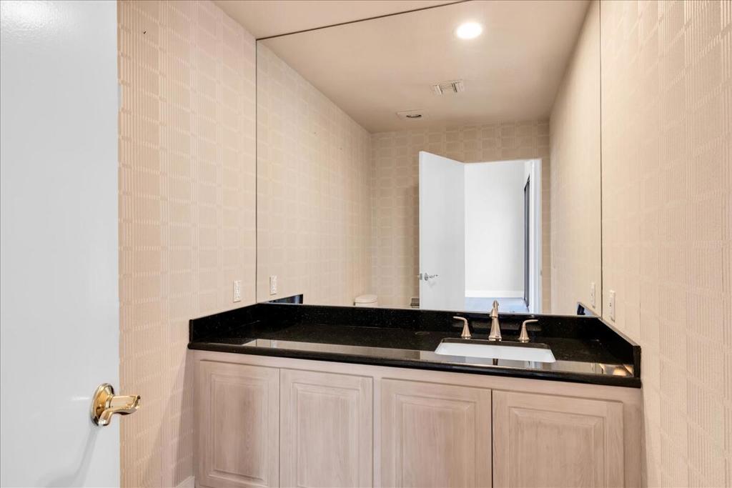 45 Lincoln Place Property Photo 18