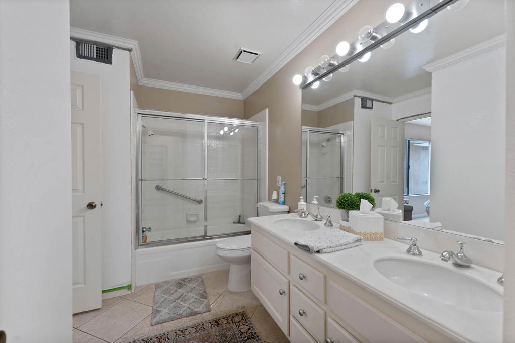 191 Madrid Avenue Property Photo 17