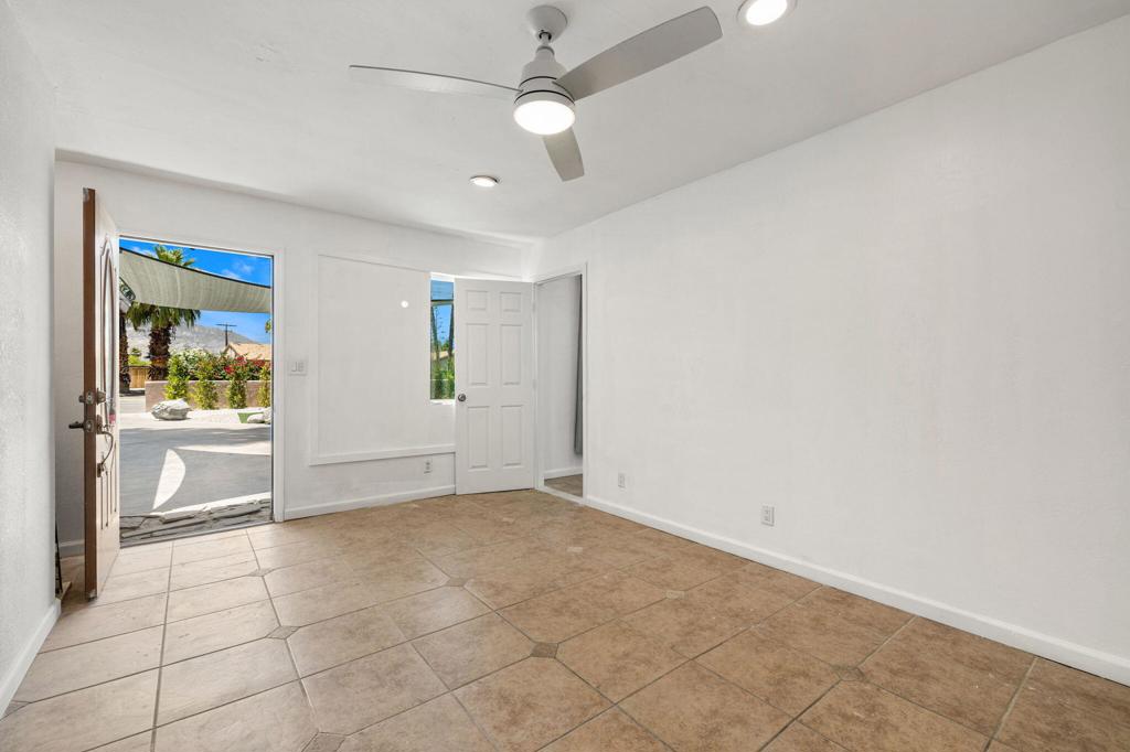 44510 San Carlos Avenue Property Photo 15