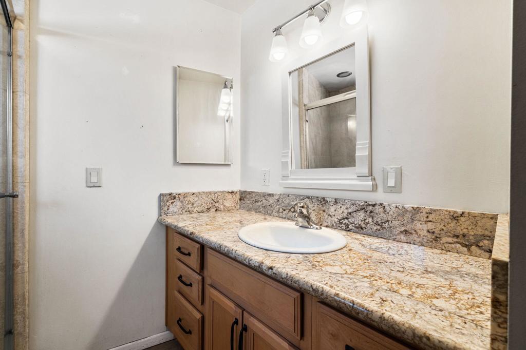 44510 San Carlos Avenue Property Photo 38