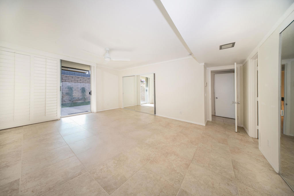 73700 Grapevine Street 14 Property Photo 12