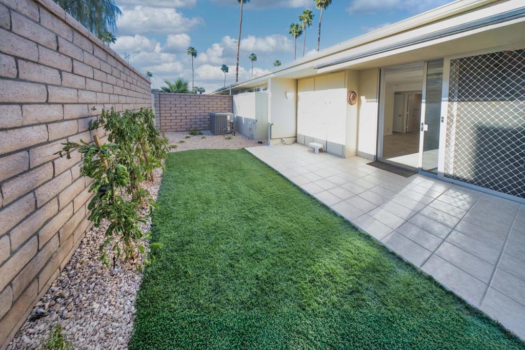 73700 Grapevine Street 14 Property Photo 35