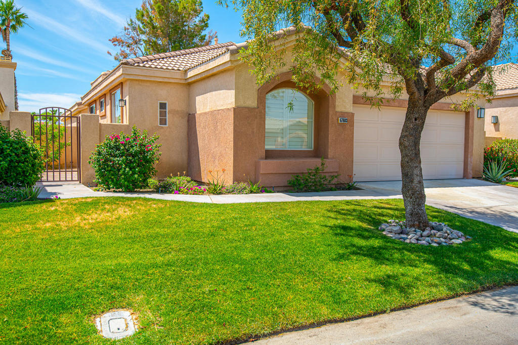 67683 S Laguna Drive Property Photo 3