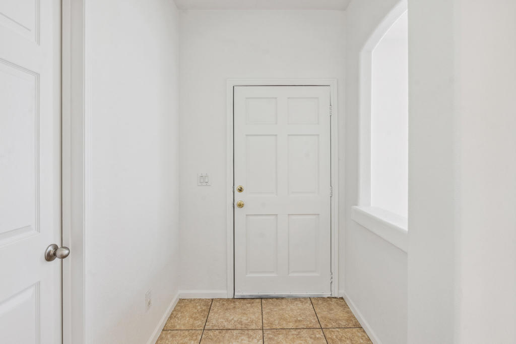 13805 Hidalgo Street Property Photo 6
