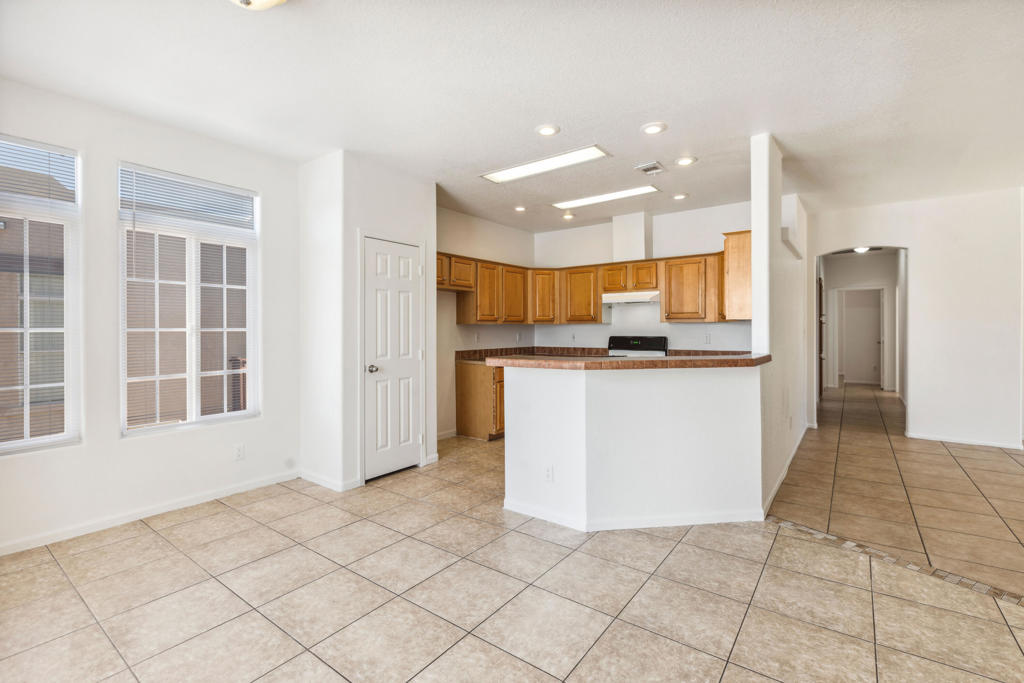 13805 Hidalgo Street Property Photo 13