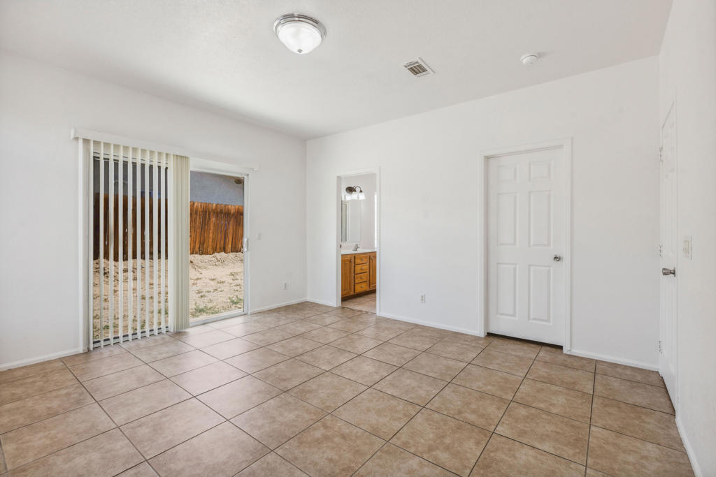 13805 Hidalgo Street Property Photo 18