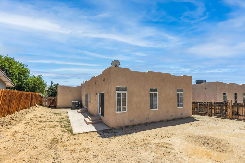13805 Hidalgo Street Property Photo 30