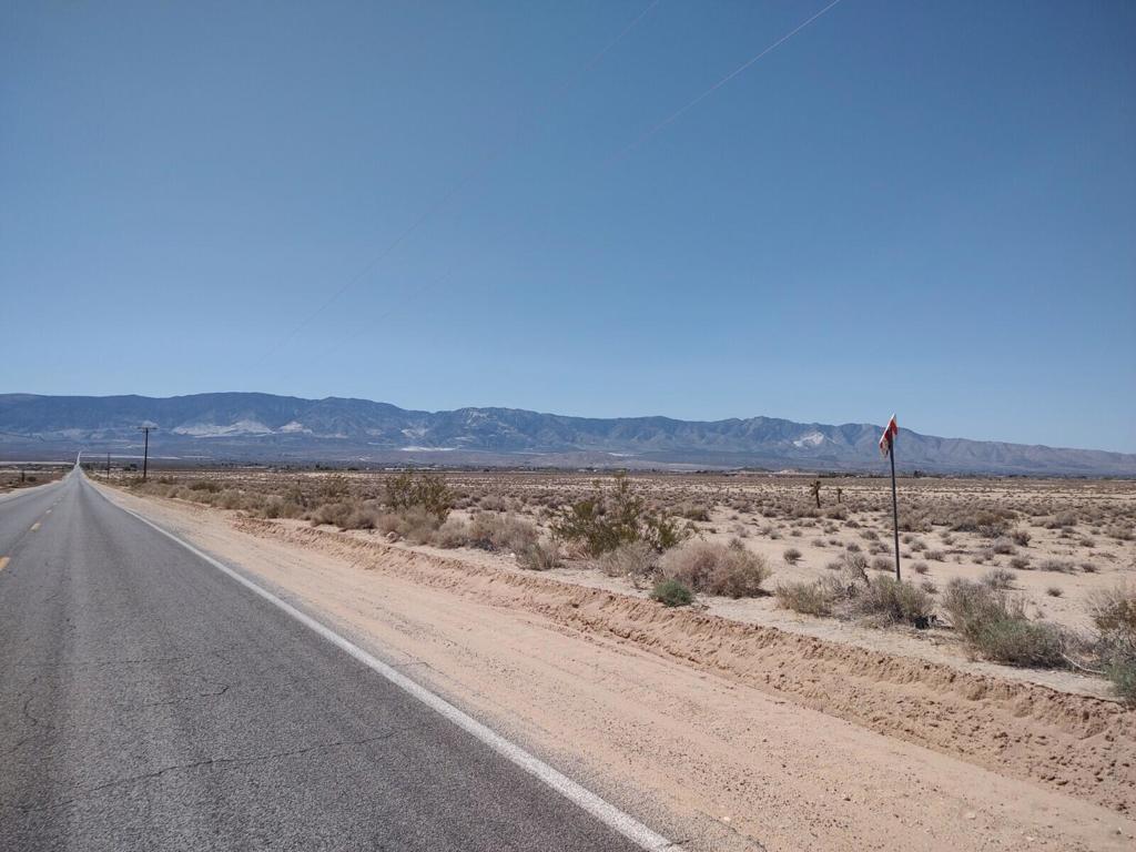 2 Camp Rock Rd & Sherman Way Property Photo 5
