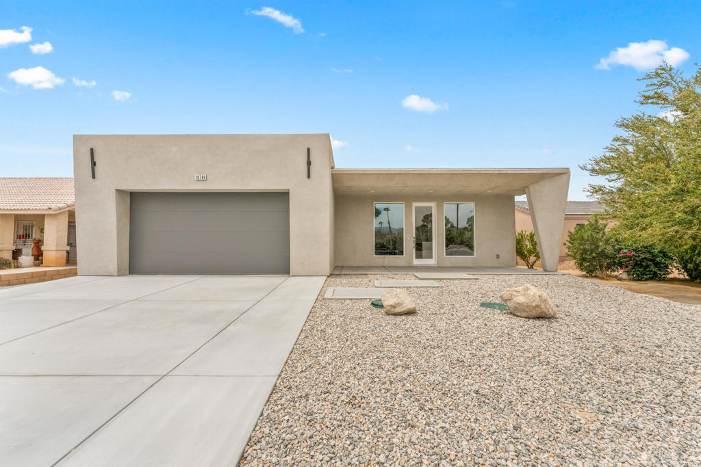 16781 Bubbling Wells Road Property Photo 1