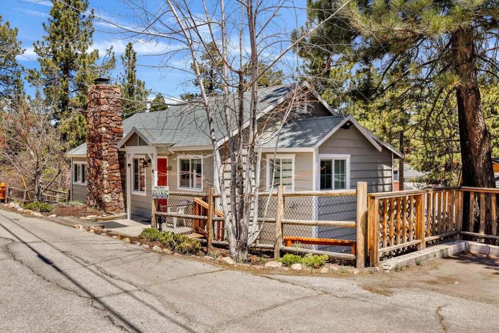 40078 Forest Road Property Photo 1
