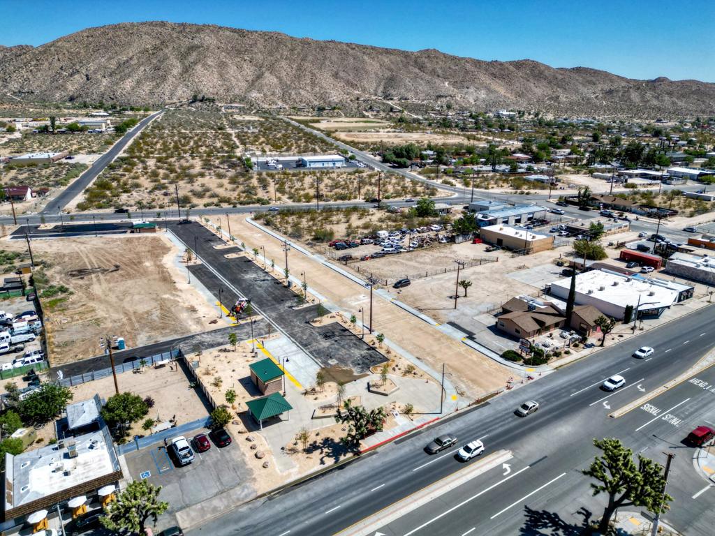 55792 29 Palms Highway Property Photo 11
