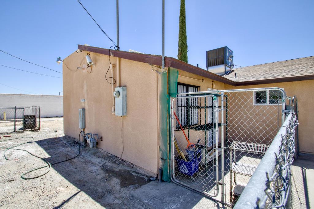 55792 29 Palms Highway Property Photo 46