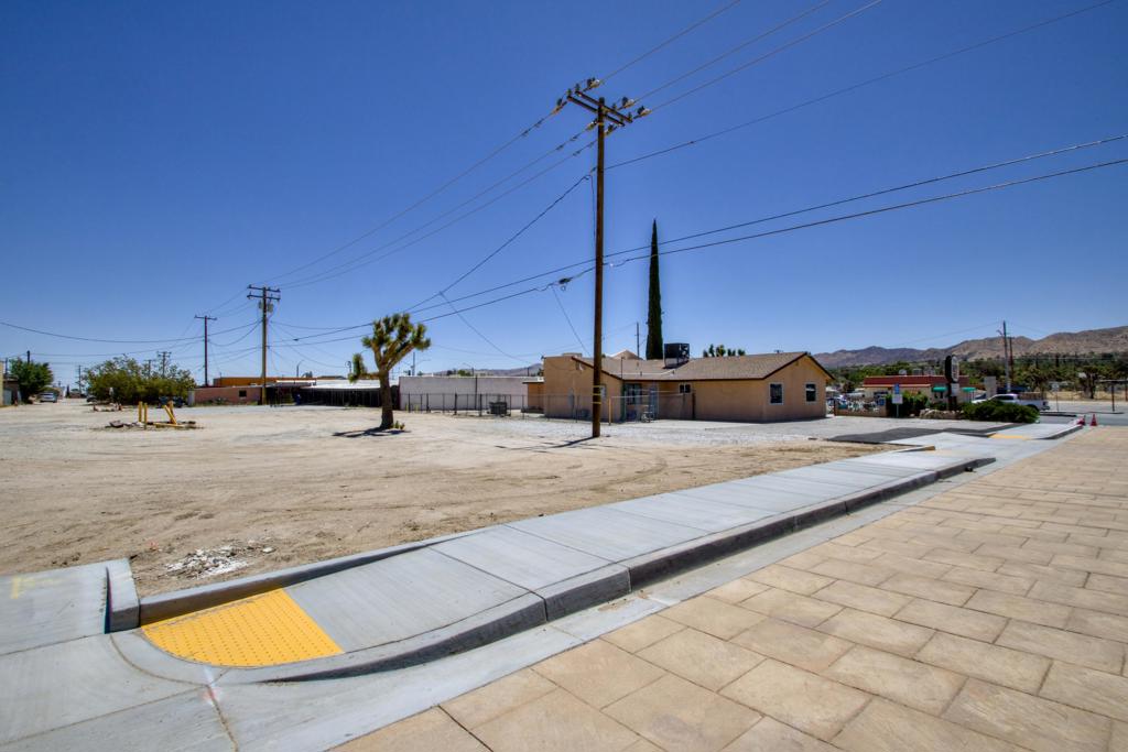 55792 29 Palms Highway Property Photo 52