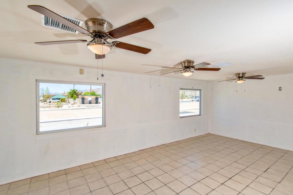 55792 29 Palms Highway Property Photo 57