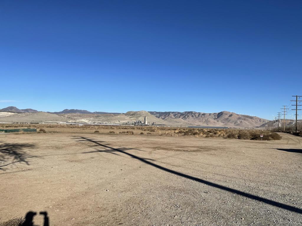 20028 Tehachapi Willow Springs Road Property Photo 18