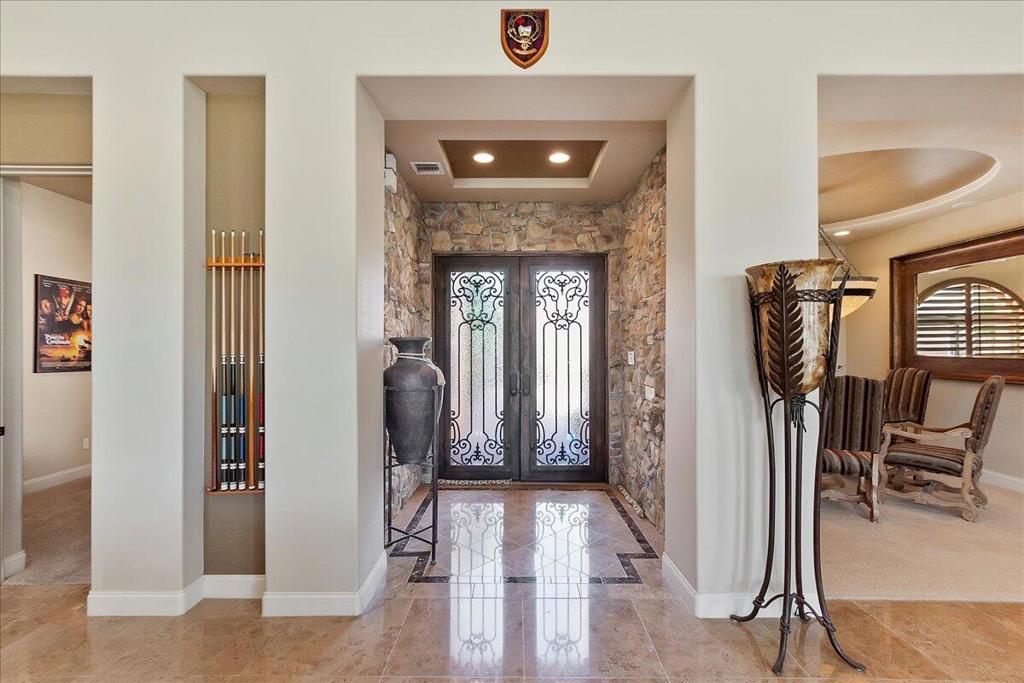 55830 Cherry Hills Drive Property Photo 9