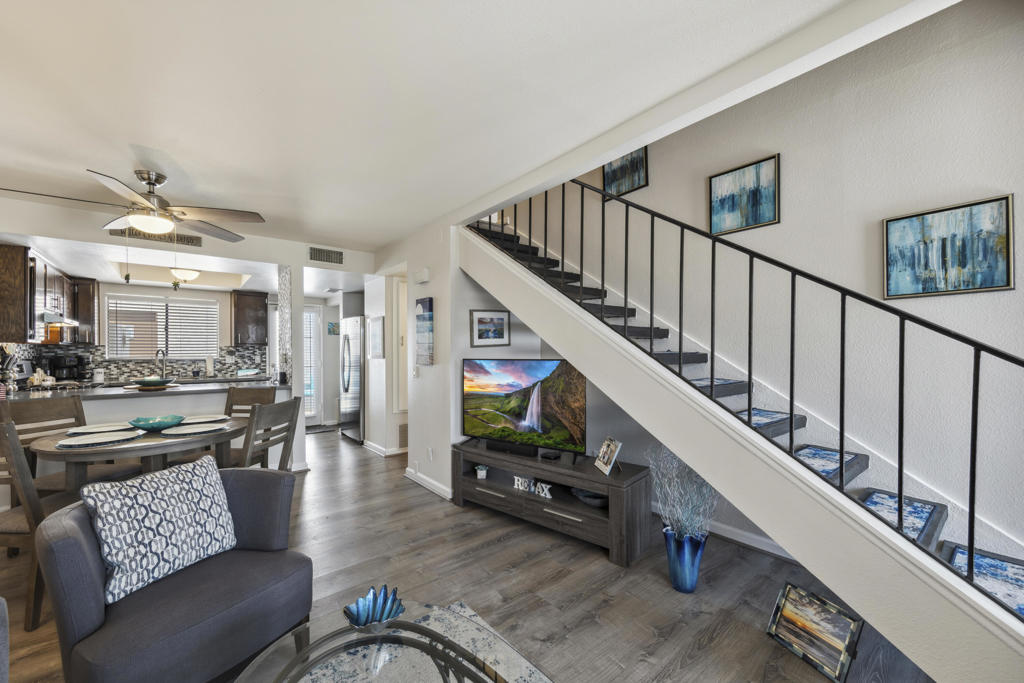 34071 Denise Way Property Photo 2