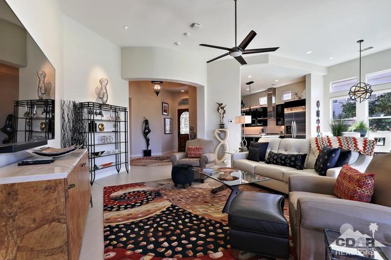 51341 Via Sorrento Property Photo 14
