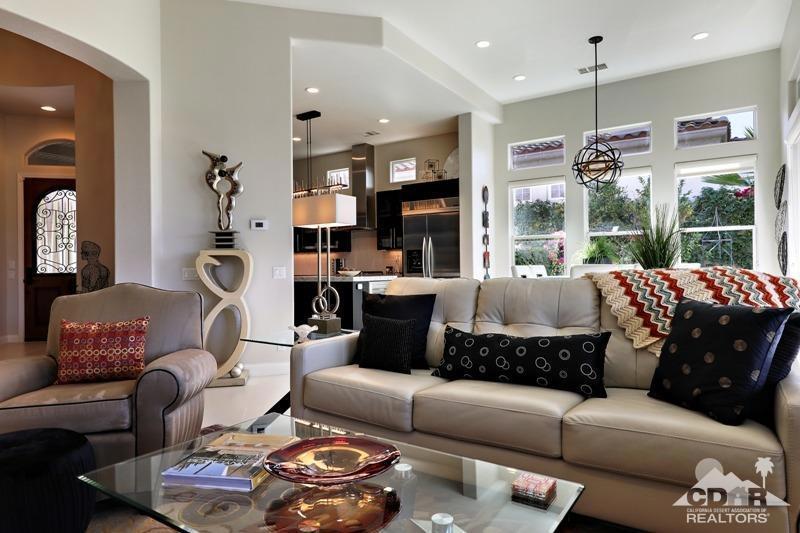 51341 Via Sorrento Property Photo 15