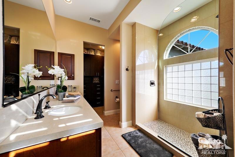 51341 Via Sorrento Property Photo 27