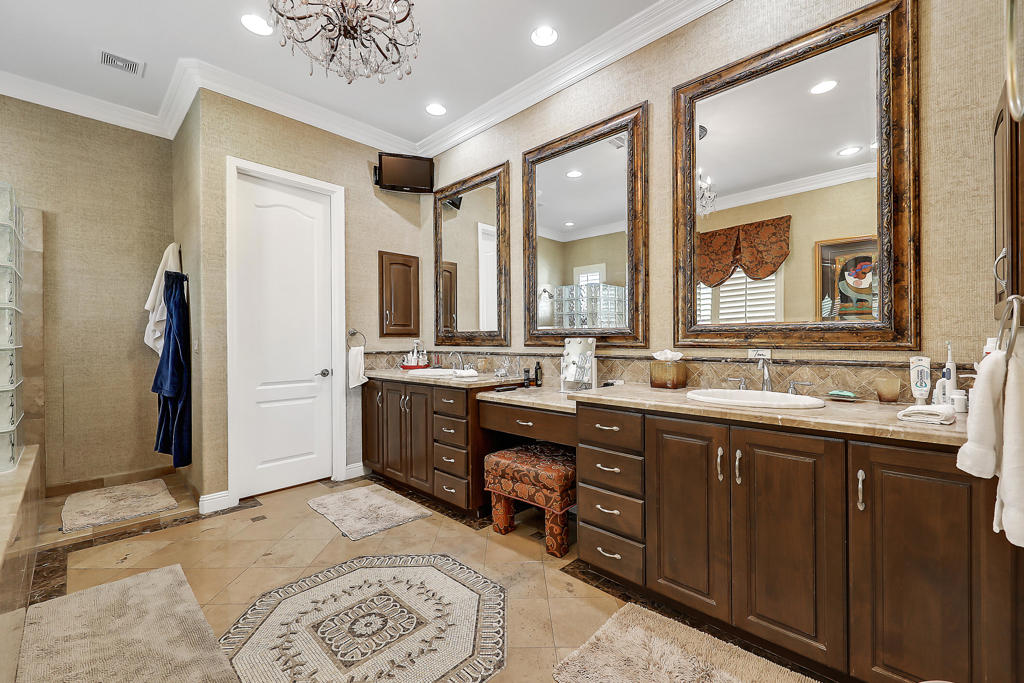 51173 Marbella Court Property Photo 18